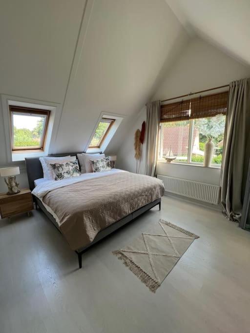 Villa June Rosy Wijchen Esterno foto